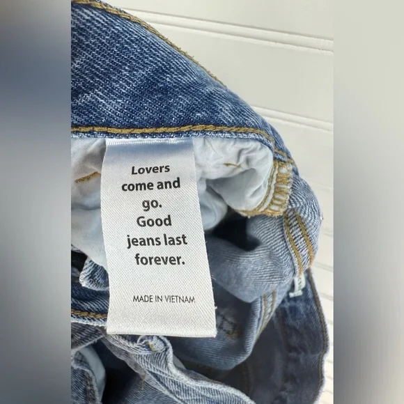 Pacsun women’s “dad jean” denim button fly jeans. Size 25 - Picture 3 of 6